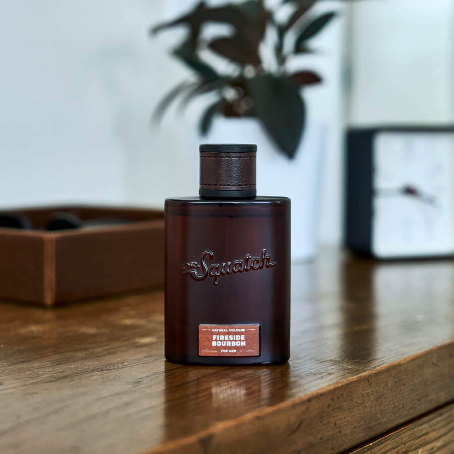 Dr. Squatch Men's Cologne Fireside Bourbon - Natural Cologne made with  sustainably-sourced ingredients - Manly fragrance of cedarwood, clove, and